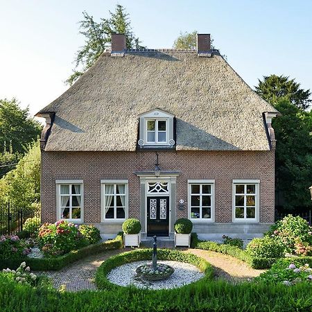 Bed and Breakfast De Oude Pastorie Macharen Exterior foto